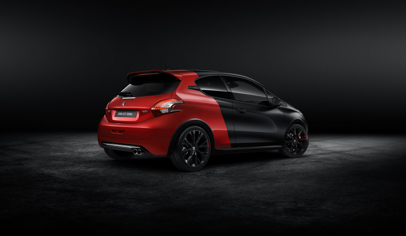 Peugeot 208 GTi 30th arrière