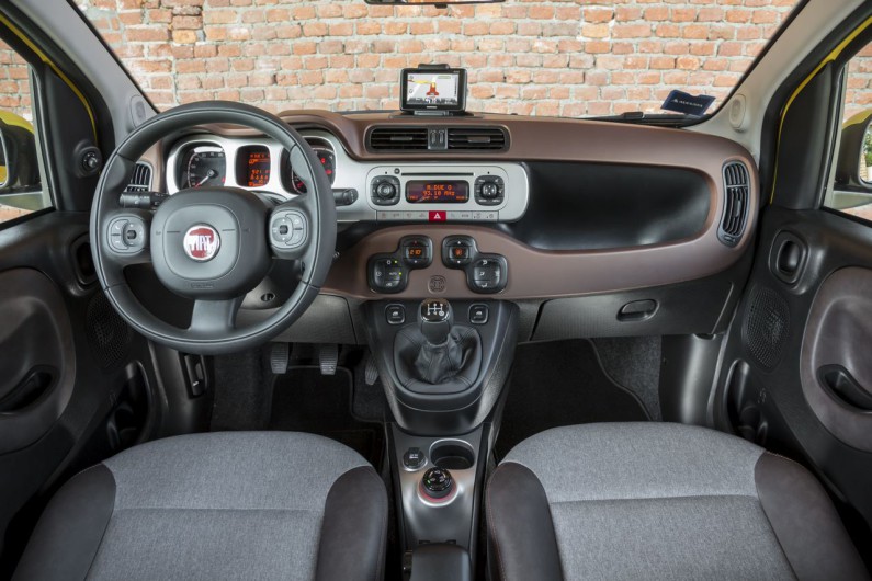 Fiat Panda Cross intérieur