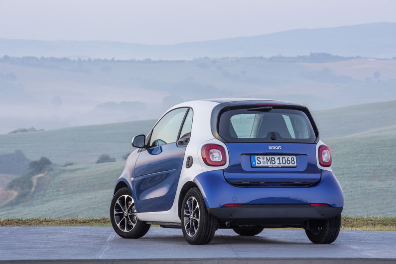 nouvelle smart fortwo 2014 vue arrière