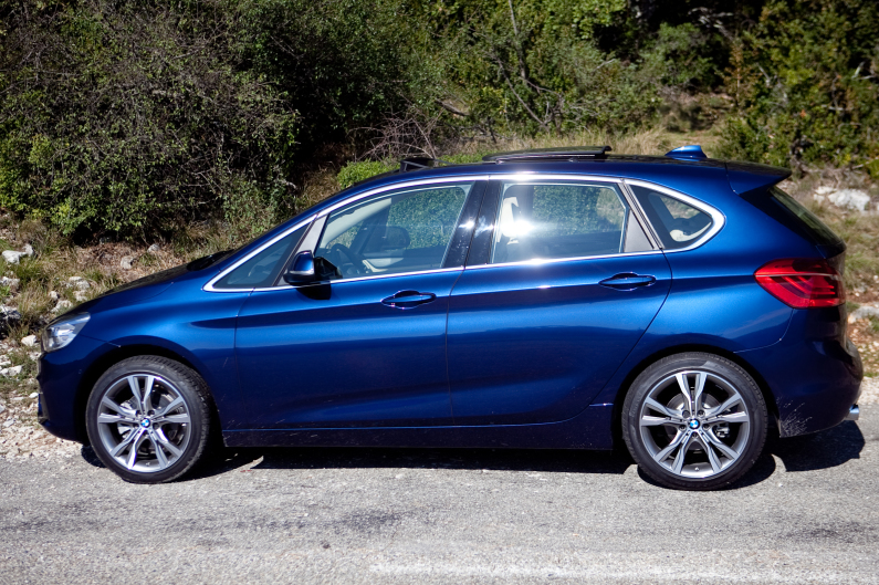 BMW Serie 2 Active Tourer-12