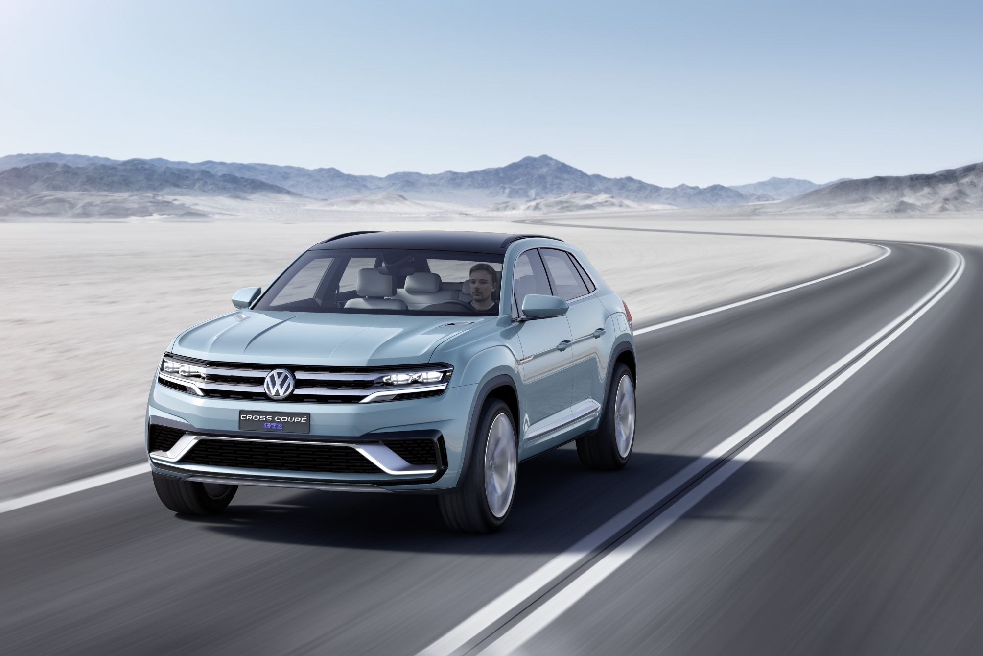 VW Cross Coupé GTE