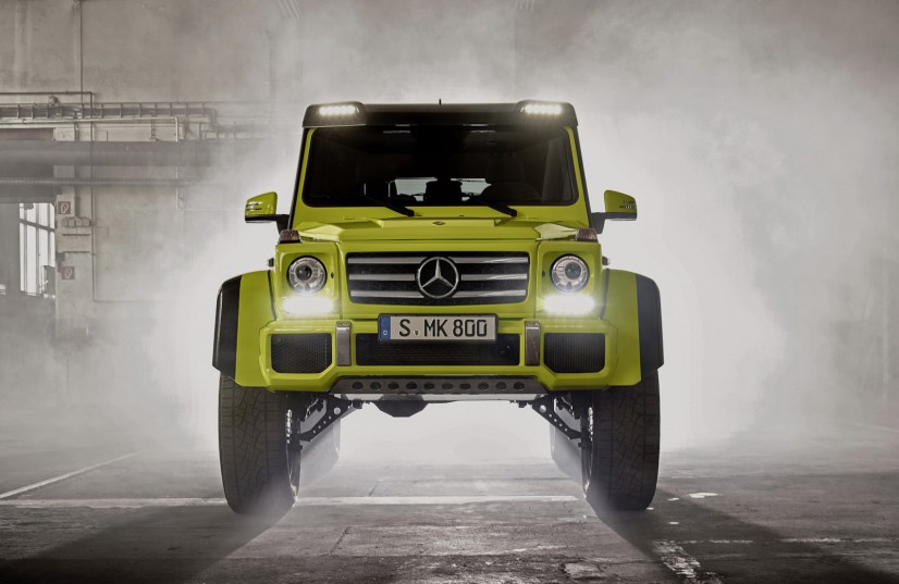 avant Mercedes G 500 4X4²