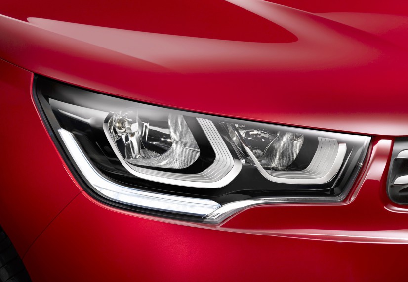 citroen C4 2015 nouvelle signature lumineuse