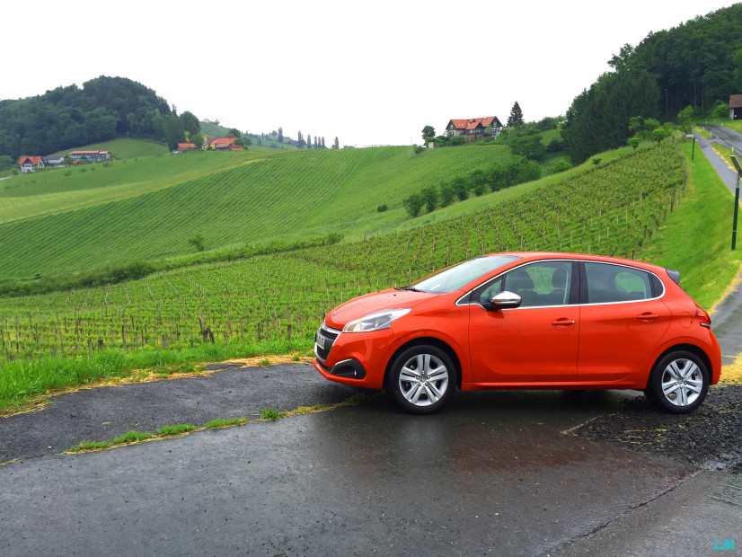 Peugeot 208 BlueHDi