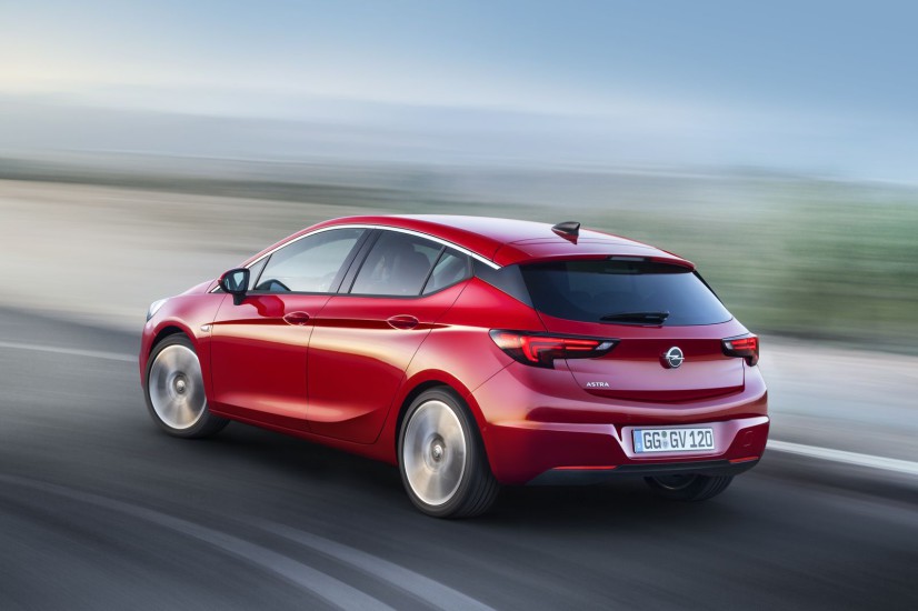 arrière Opel Astra 2015