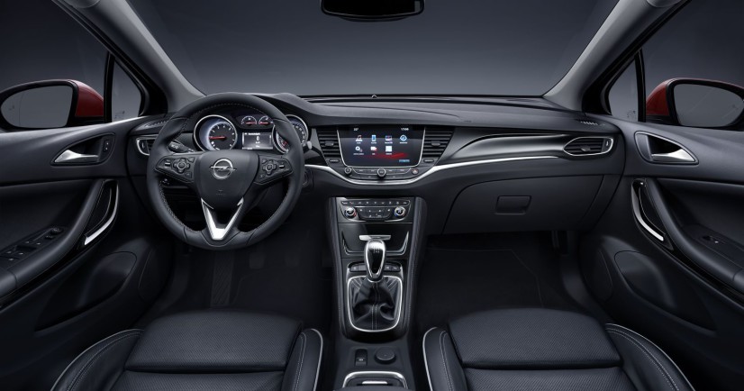 Vue intérieur Opel Astra 2015