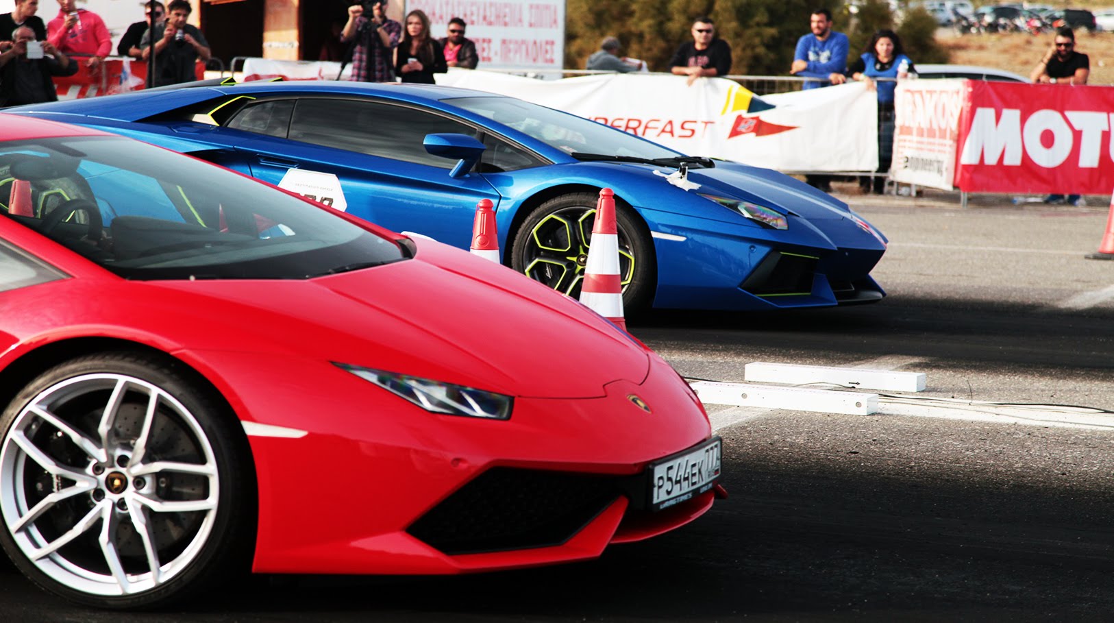 Lamborghini Huracan Aventador