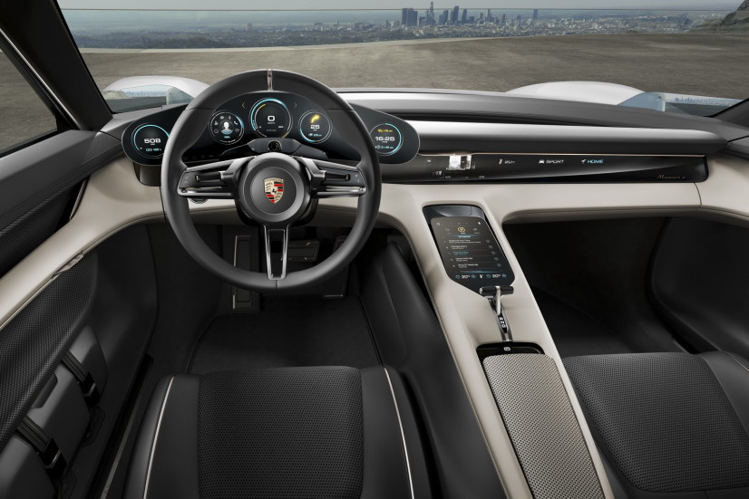 intérieur Porsche Mission E Concept