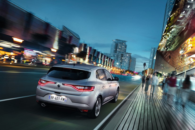 Renault_Megane_2016_arriere