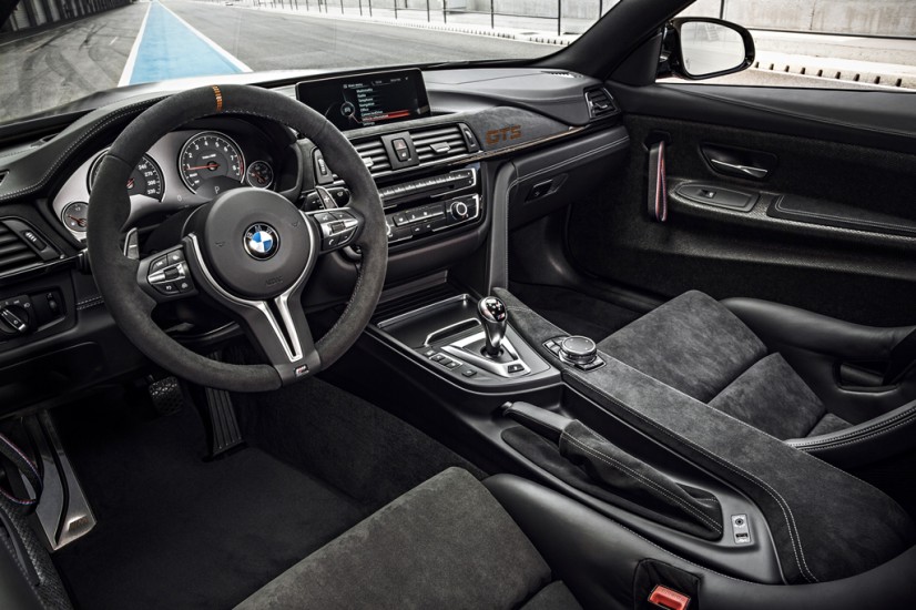 BMW M4 GTS habitacle