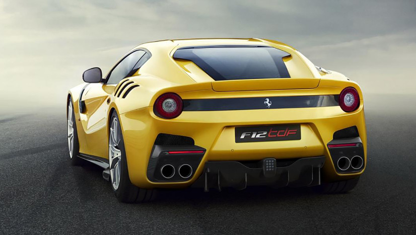 Ferrari F12 tdf arrière