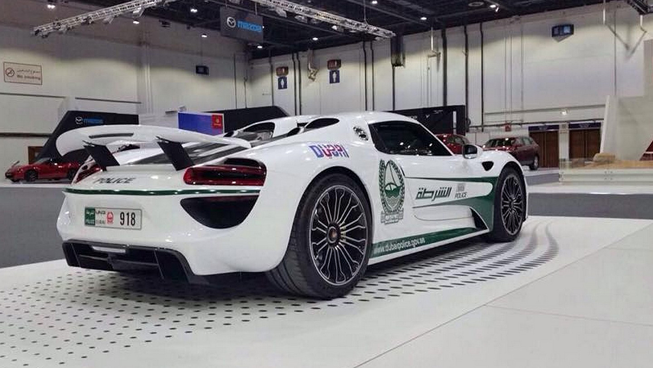Porsche 918 Spyder Police Dubai 918 Spyder Police Dubai