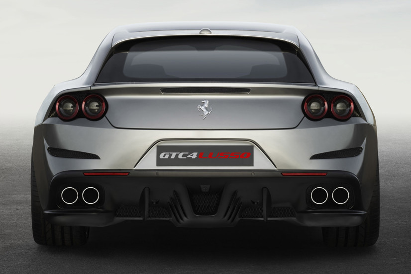 Genève Ferrari GTC4 Lusso