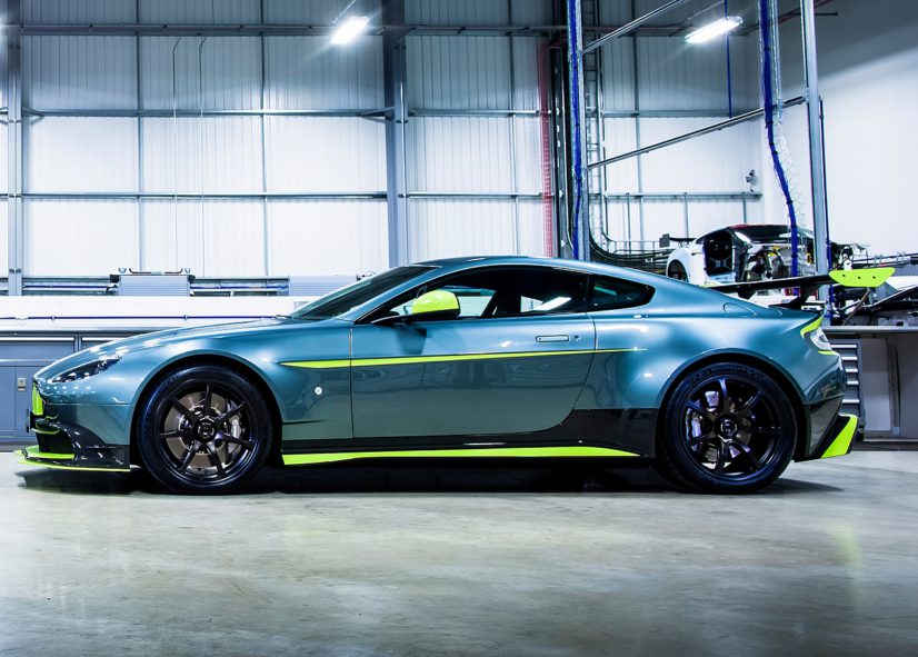 Aston-Martin-Vantage-GT8-02