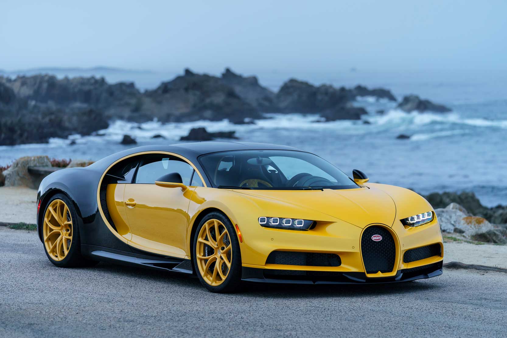 Bugatti Chiron jaune et noire Bugatti Chiron jaune et noire
